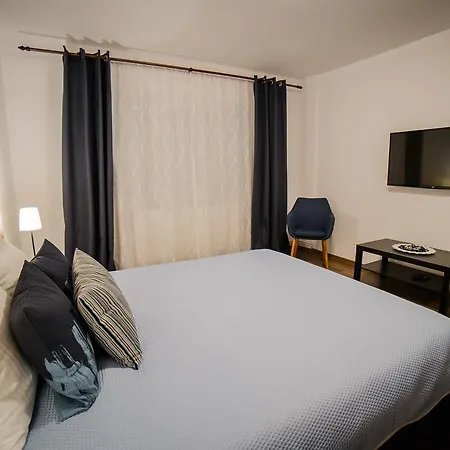 Apartment Cosy, Comfortable And Charming Studio In