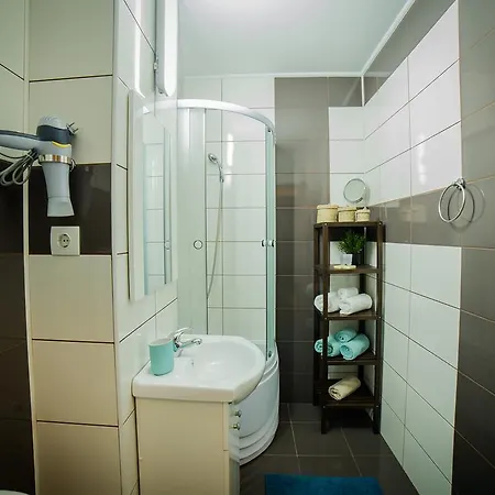 Cosy, Comfortable And Charming Studio In Apartment *
